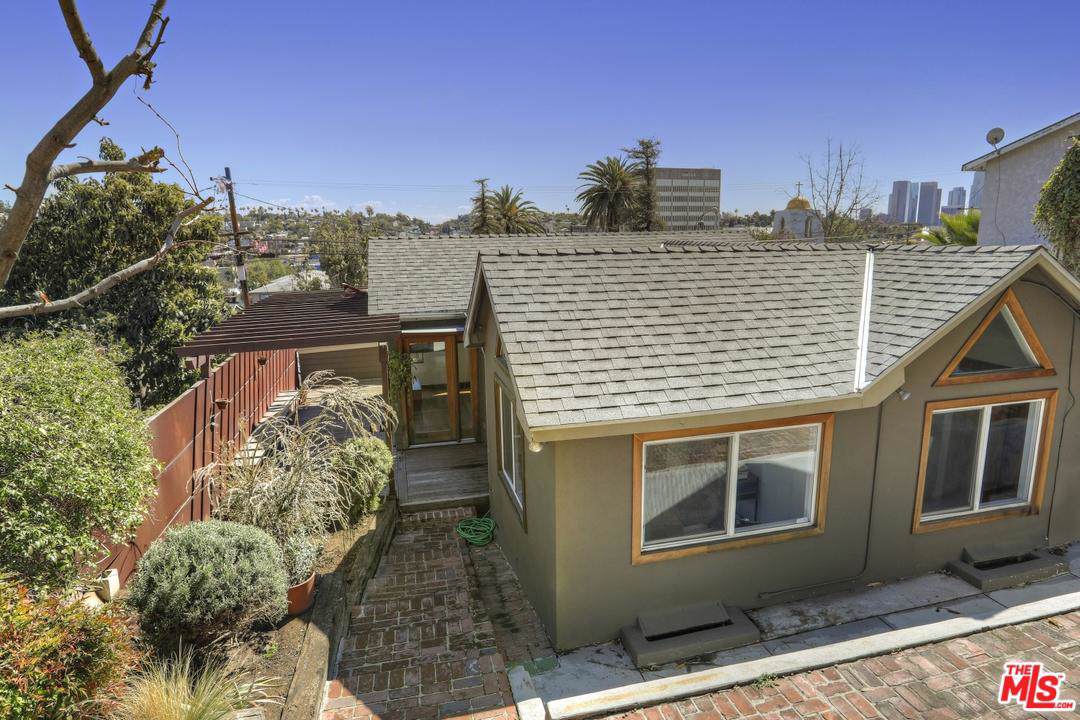 1314 Allesandro Street - Photo 1
