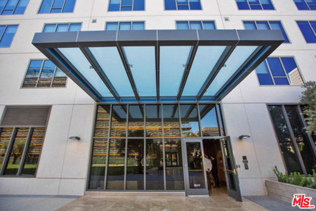 225 Grand Ave - Photo 1