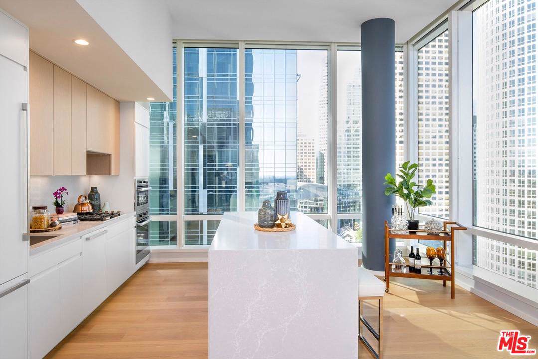 877 Francisco Street - Photo 1