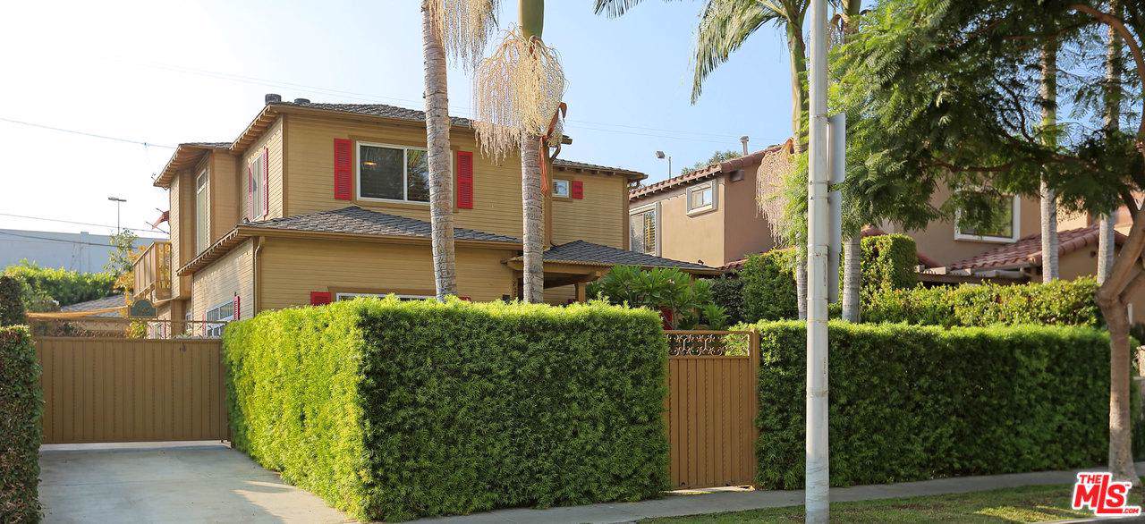 825 Huntley Drive - Photo 1
