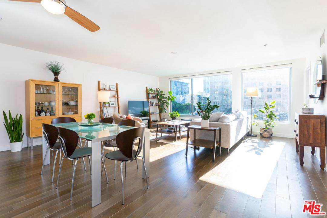 901 Flower Street - Photo 1