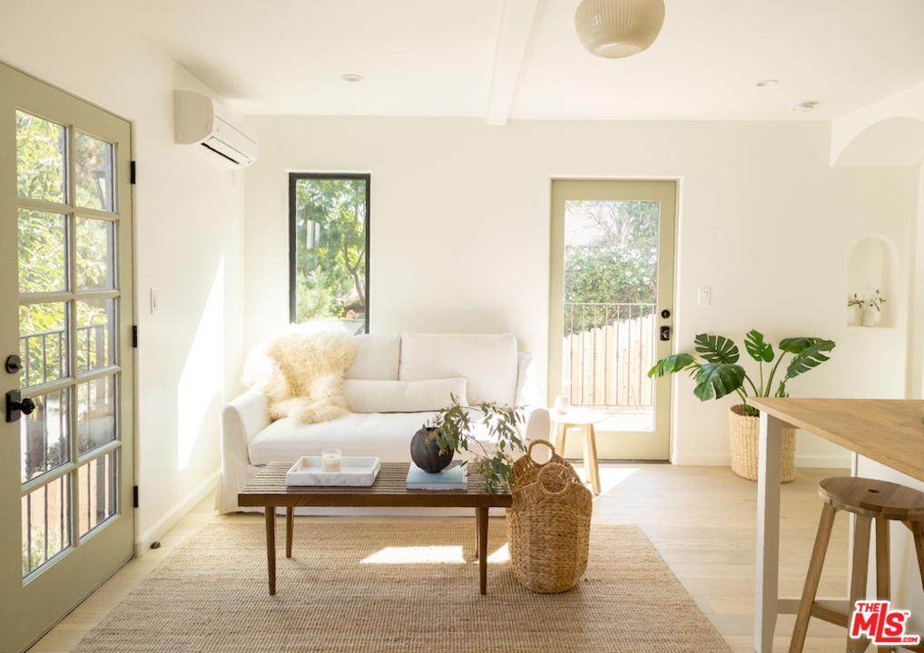 3200 Larissa Drive - Photo 1