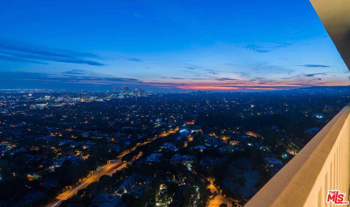 9255 Doheny Road - Photo 1
