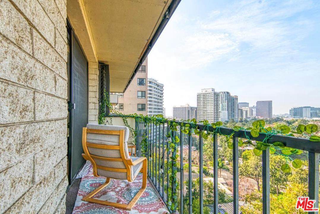 10535 Wilshire - Photo 1