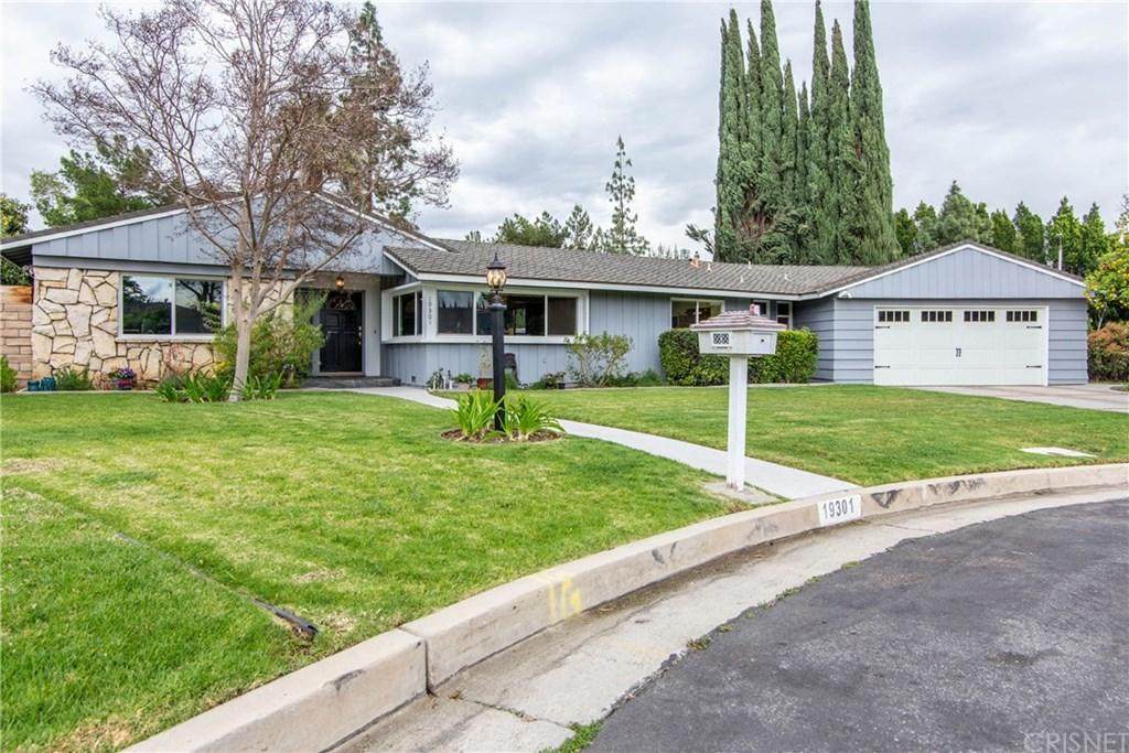 19301 Lemarsh Street - Photo 1