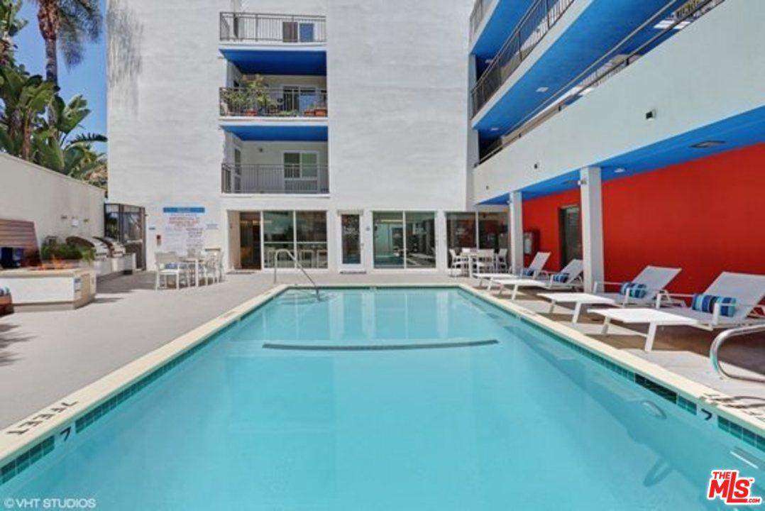 616 Esplanade - Photo 1