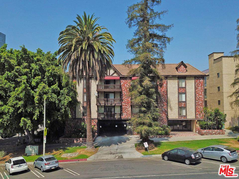 525 La Fayette Park Place - Photo 1