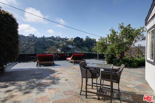 8252 Mannix Dr - Photo 1