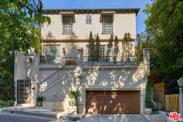1488 Kings Rd - Photo 1