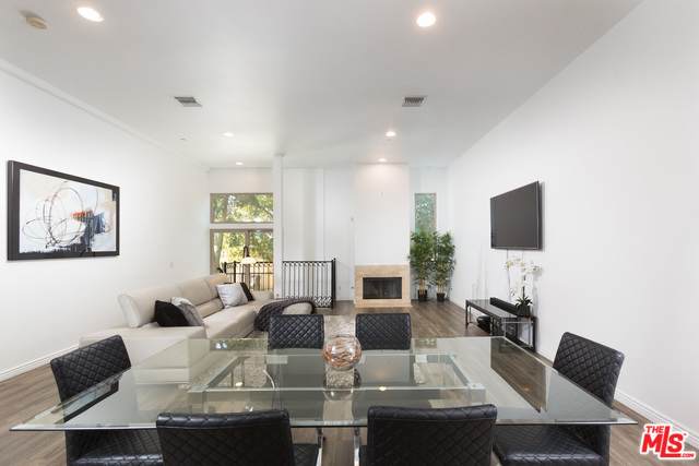 11444 Moorpark St - Photo 1
