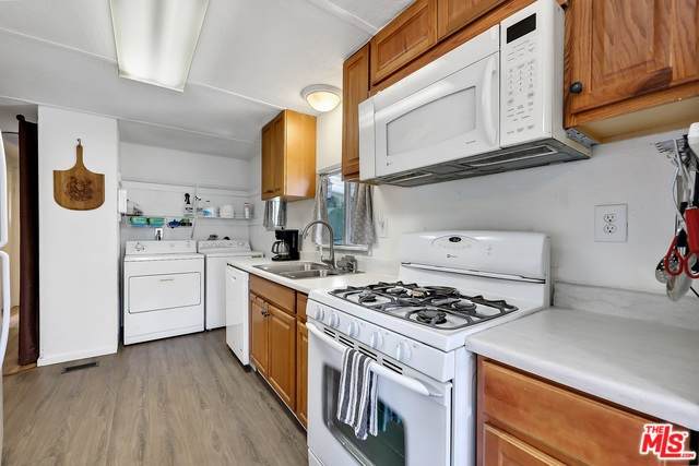 17800 Langlois Rd - Photo 1
