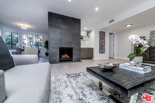 1277 Beverly Glen - Photo 1