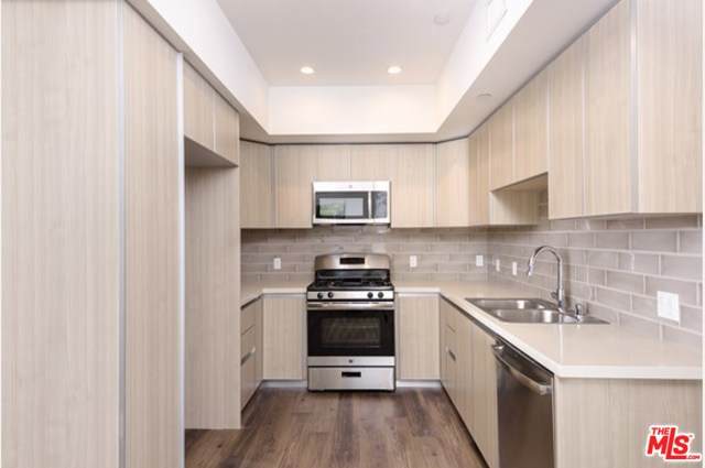 129 S Kings - Photo 1