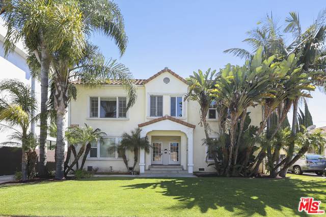 1432 Hayworth Ave - Photo 1