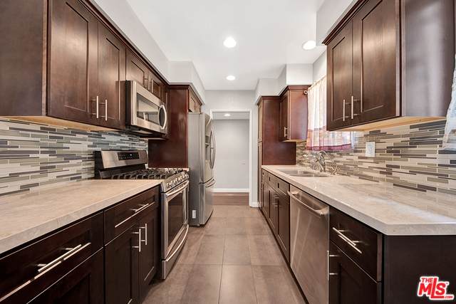 6339 Morse Ave - Photo 1