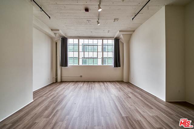 420 San Pedro St - Photo 1