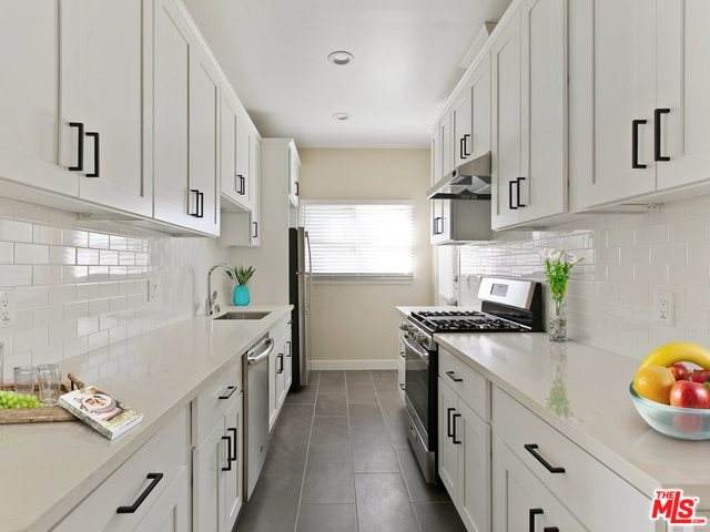 9619 Olympic Blvd - Photo 1