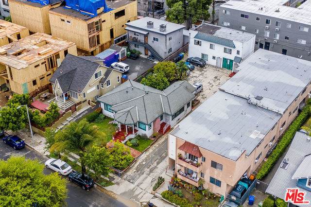821 Harvard Blvd - Photo 1
