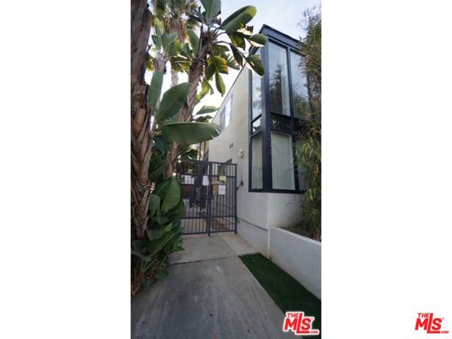 1233 Barry Ave - Photo 1