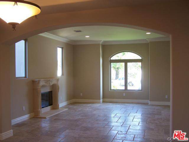 16683 Morrison St - Photo 1