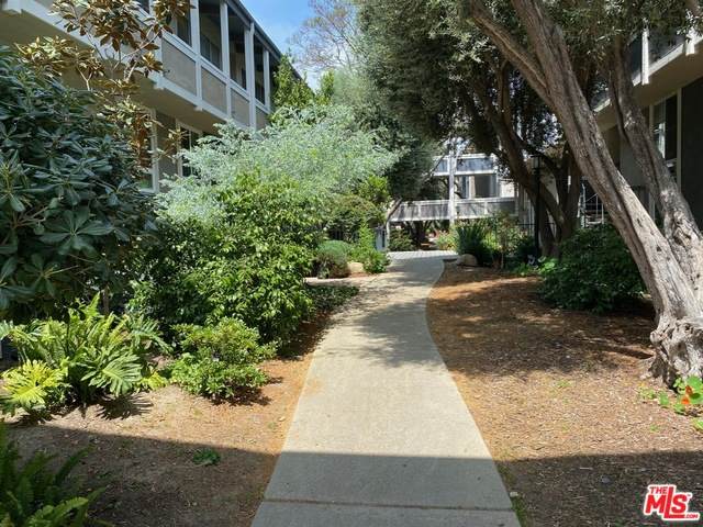 6385 Green Valley Cir - Photo 1