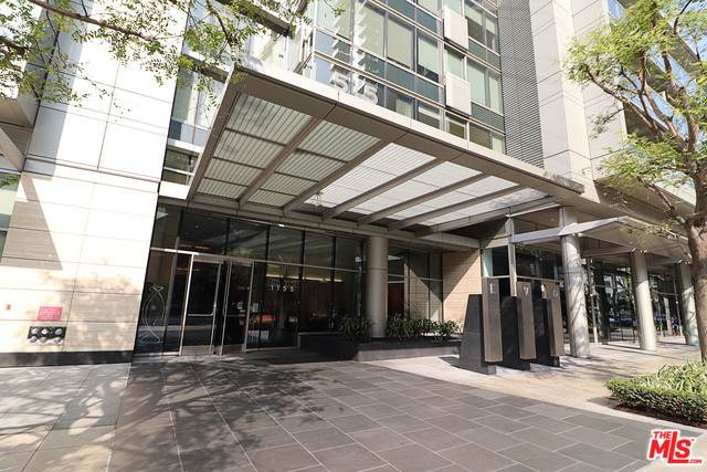 1155 Grand Ave - Photo 1