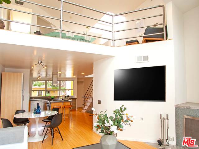 831 Pacific St - Photo 1