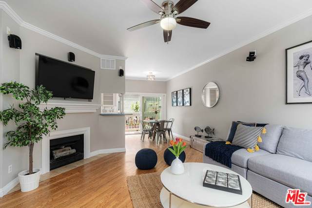 2615 6TH St - Photo 1