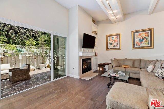 9321 Burton Way - Photo 1
