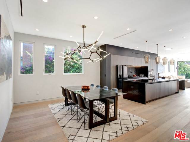 5622 Natick Ave - Photo 1
