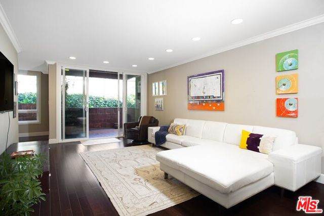 1340 Beverly Glen - Photo 1