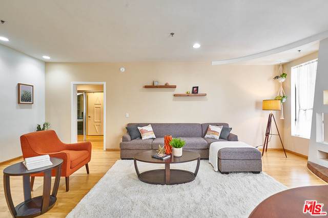 326 Westminster Ave - Photo 1