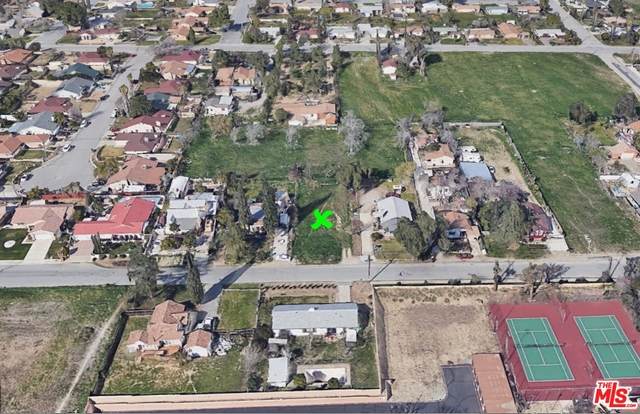 445 Theodore St - Photo 1