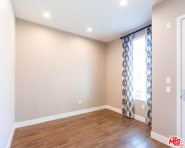 12920 Runway Rd - Photo 1