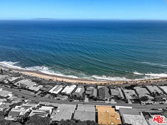 18203 Coastline Dr - Photo 1