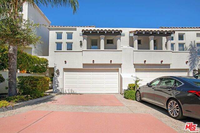 6435 Zumirez Dr - Photo 1
