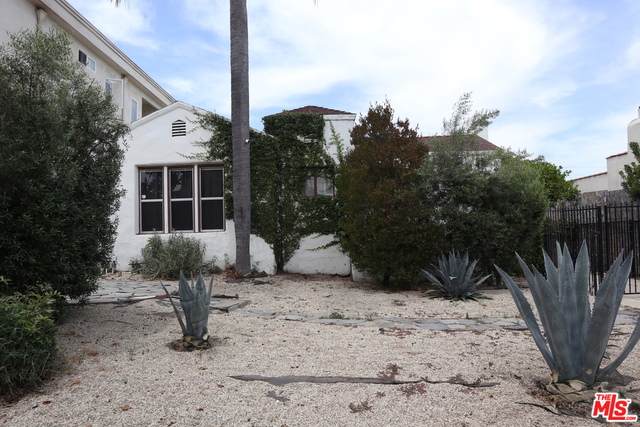 1515 Reeves St - Photo 1