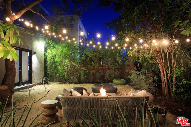 940 Palms Blvd - Photo 1
