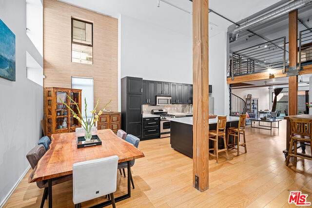 4115 Glencoe Ave - Photo 1