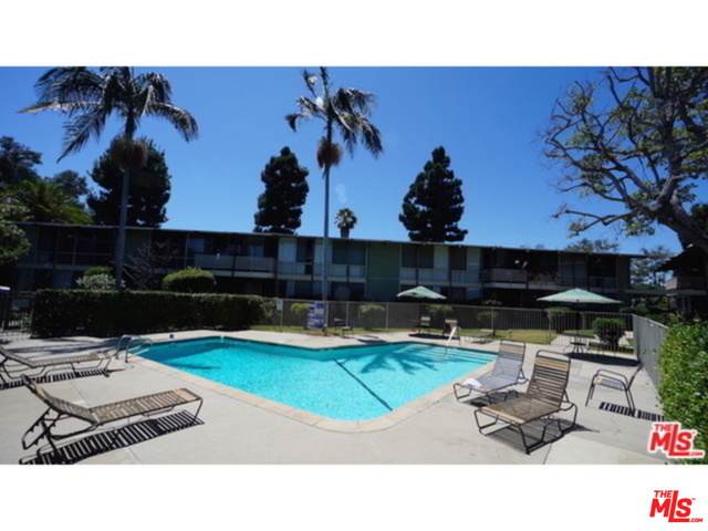 11133 Rose Ave - Photo 1