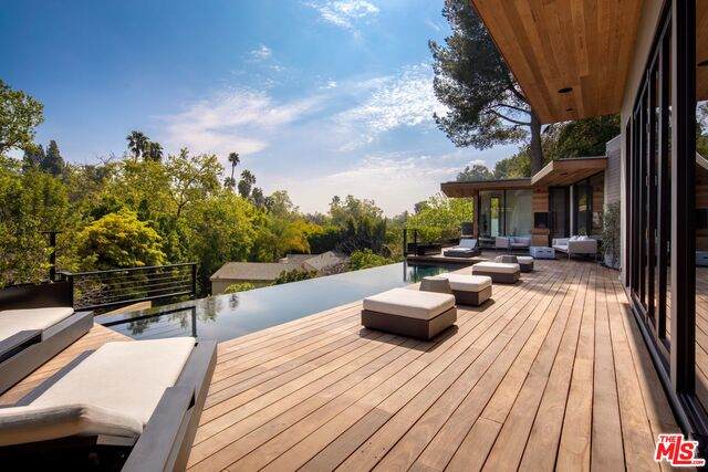 727 Beverly Glen Blvd - Photo 1