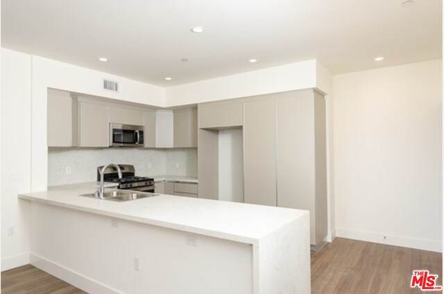 1439 Armacost - Photo 1
