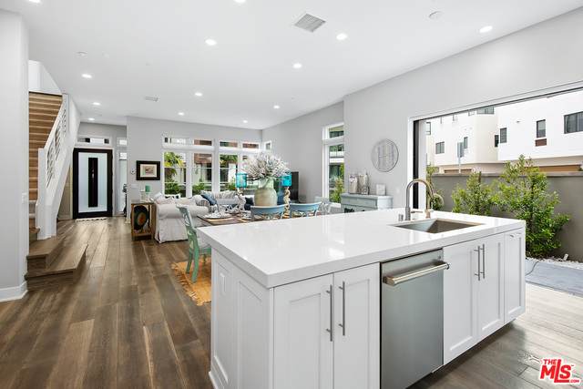 12668 Sunrise Pl - Photo 1