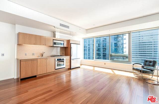1155 Grand Ave - Photo 1