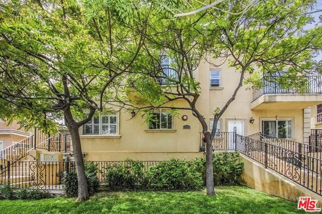 5255 Hermitage Ave - Photo 1