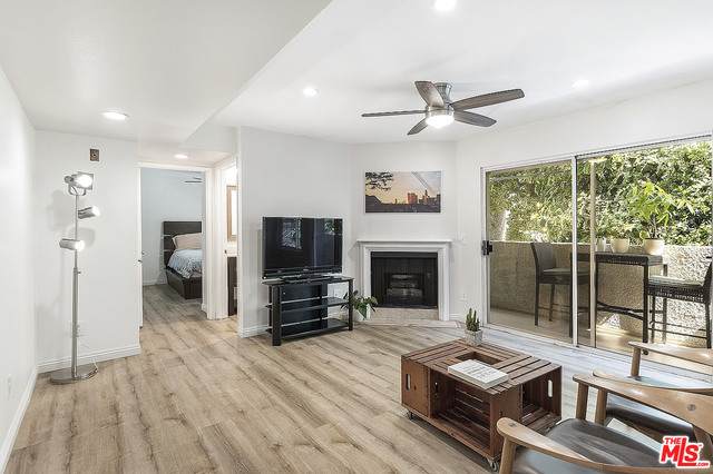 11119 Camarillo St - Photo 1