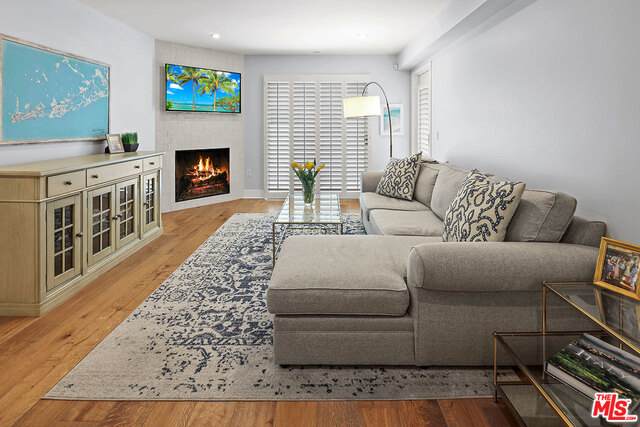 11715 Goshen Ave - Photo 1