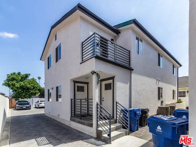 1123 39Th Pl - Photo 1