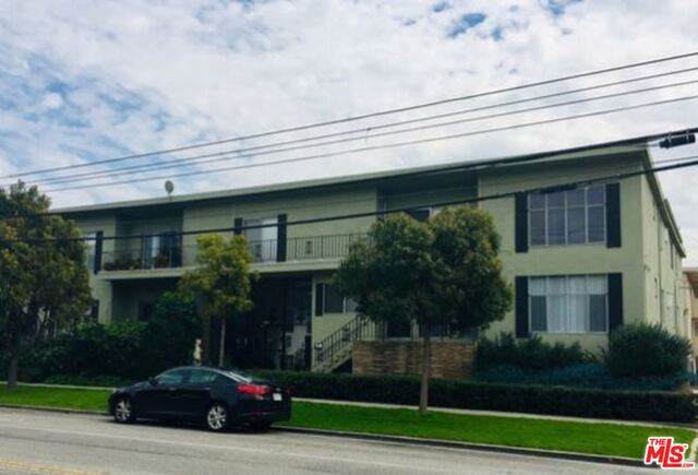 1220 California Ave - Photo 1