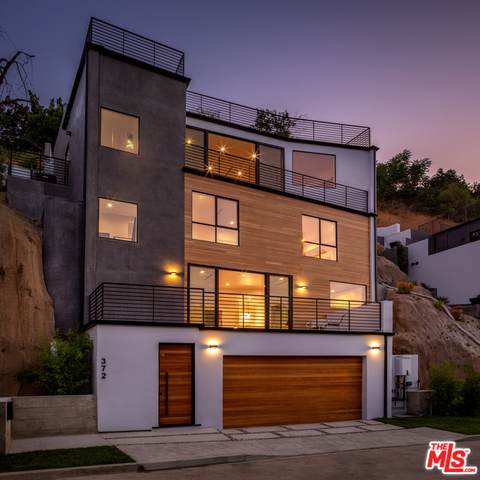 372 Avenue 44 - Photo 1